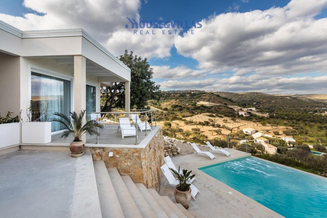House&Villas - Elaia Bioglam Relais Casa Modica Exteriör bild
