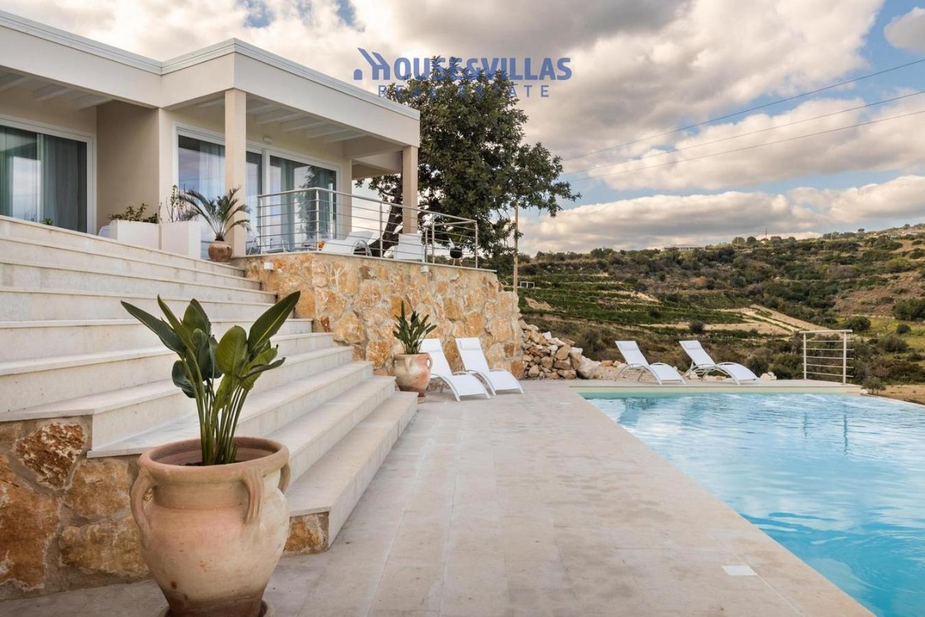 House&Villas - Elaia Bioglam Relais Casa Modica Exteriör bild